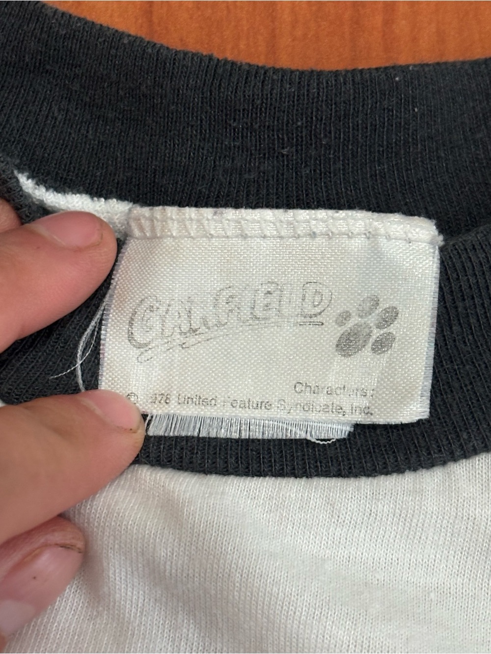 Vintage 70’s Garfield Aries Zodiac Single Stitch Ringer T-Shirt Size Large - Picture 5 of 9